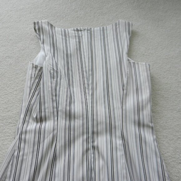 Designer Adrienne Vittadini, women's sleeveless striped dress, size 4 - Picture 5 of 10